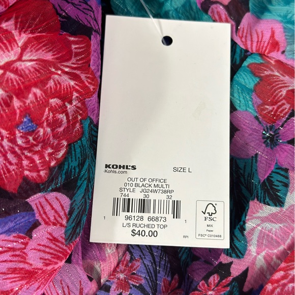 JUNIORS PUFF SLEEVE FLORAL CROP TOP - Picture 11 of 12